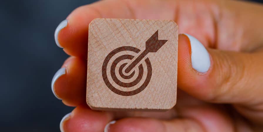 تبلیغات ریتارگتینگ چیست و با پنل پیامکی چطور می‌توان این کار را انجام داد؟